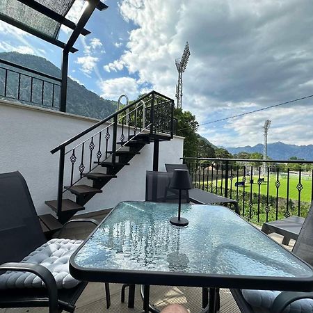 Sunshine Apartment With Private Pool And Parking Kotor Extérieur photo