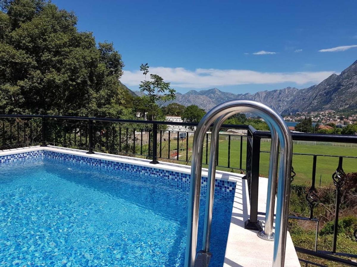 Sunshine Apartment With Private Pool And Parking Kotor Extérieur photo