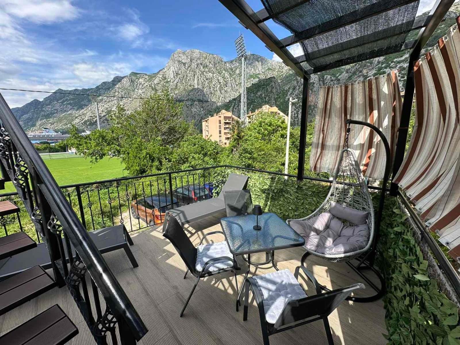 Sunshine Apartment With Private Pool And Parking Kotor Extérieur photo